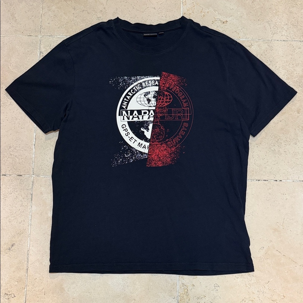 Napapijri Men's Black and Red Graphic Tee
